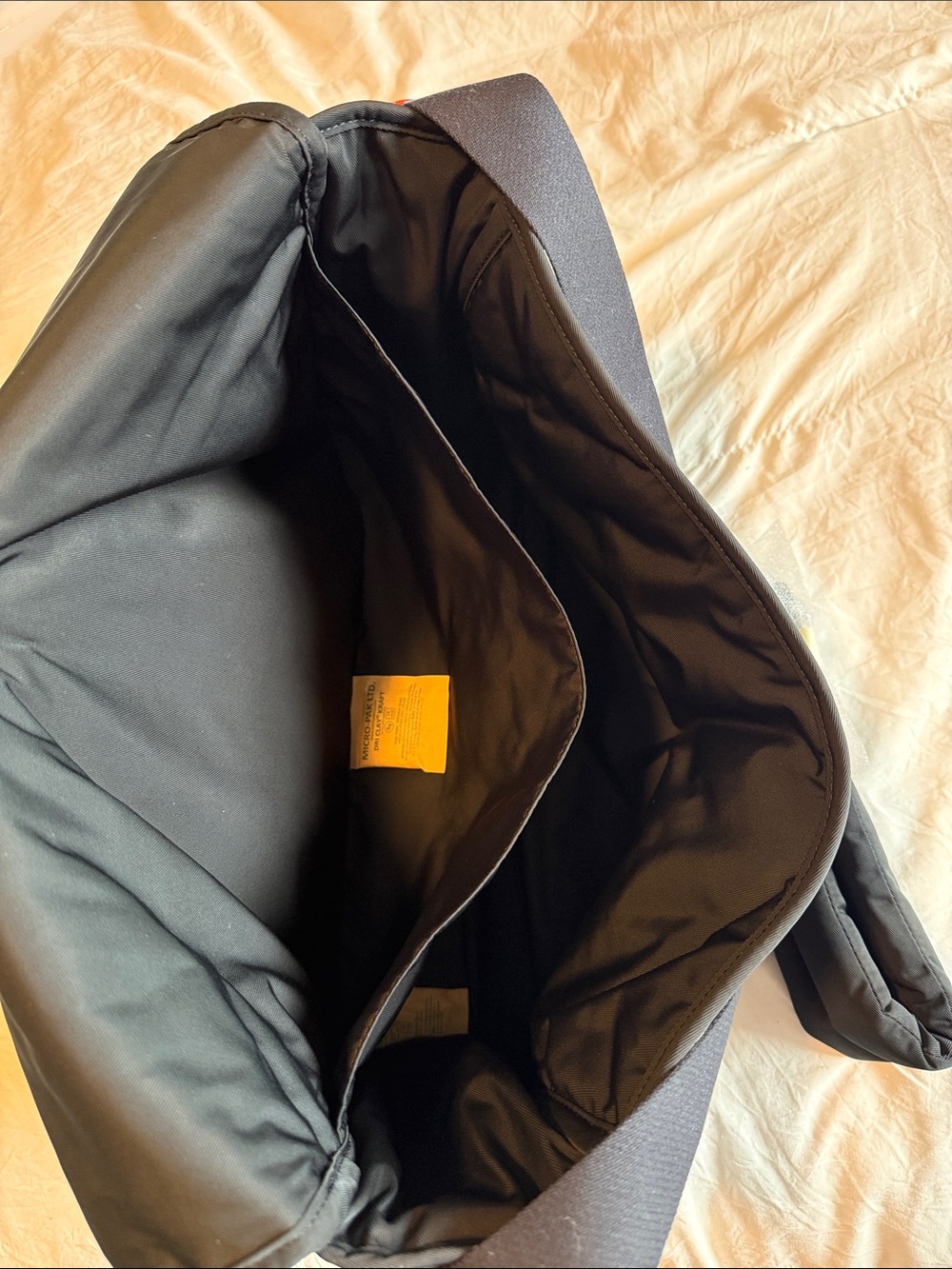 Coachtopia Black Quilted Crossbody Messenger Bag with Patch Detail - Picture 5 of 8